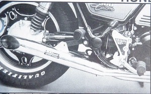 Turn-out Slip-On Mufflers shown on CB900C